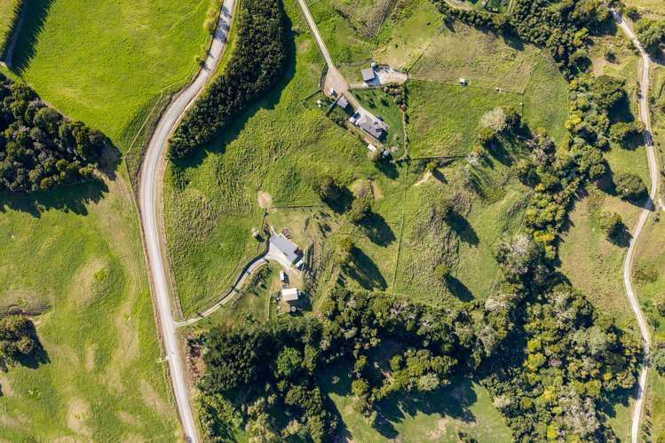 573 Valley Road Kaiwaka_17