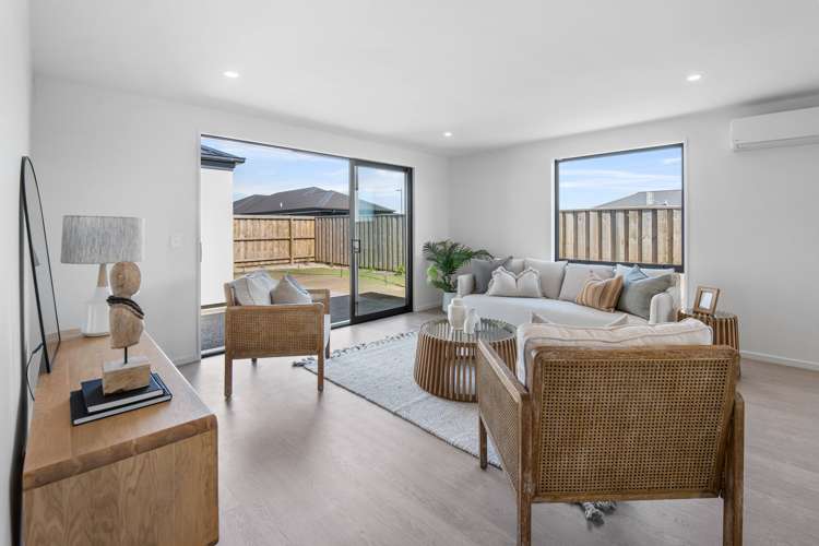 112 Broadway Parade Rolleston_2
