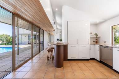 112 Vickerman Street_3