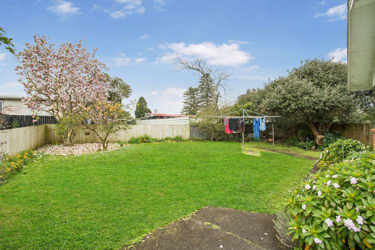 27 Heybridge Street Manurewa_14