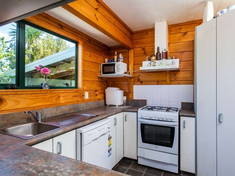 667 Stanley Road Wainui_21