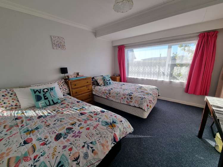 14 Alamein Street Riverton_11