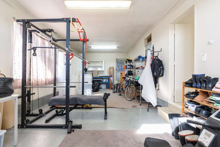 19 Bellevue Road Brookfield_17