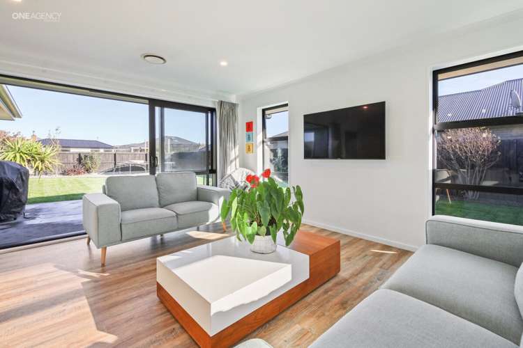 83 Gladstone Road Woodend_10