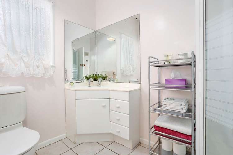 1/96 Shakespeare Road Milford_18