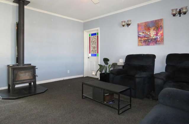 8 Ranft Street Reefton_3