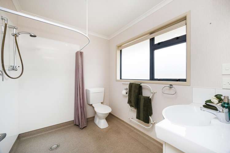 88 Warwick Street Feilding_11