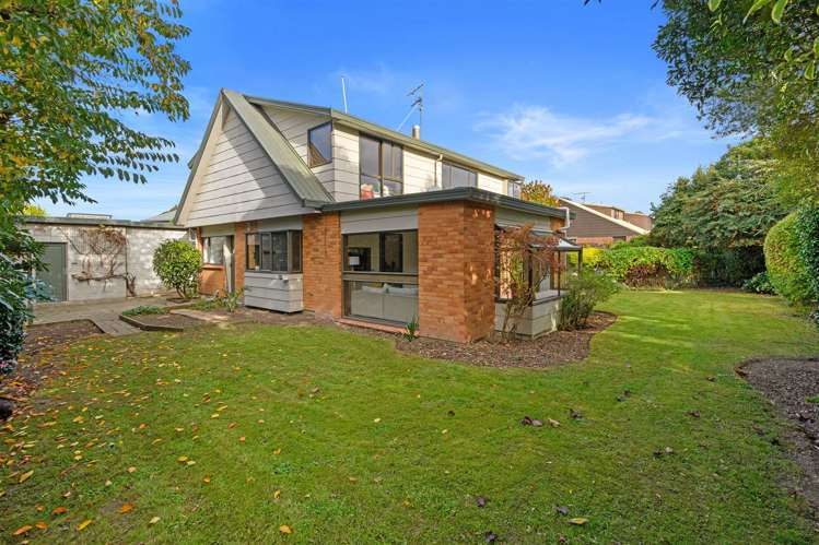 27 Rubens Place Burnside_18
