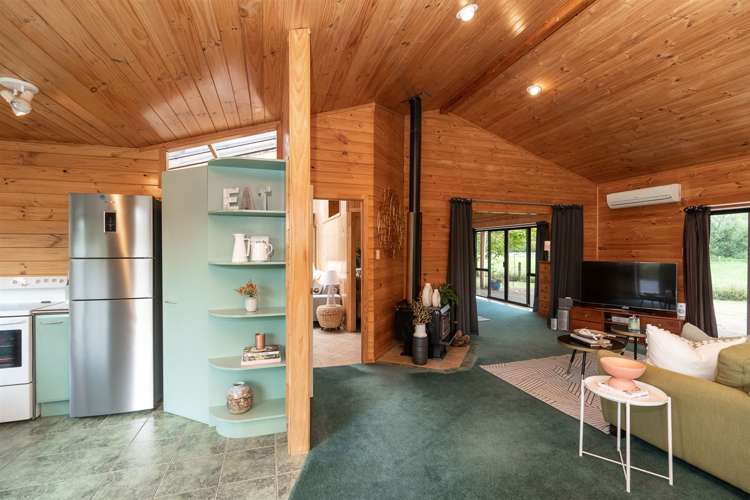 162 Houchens Road Glenview_12