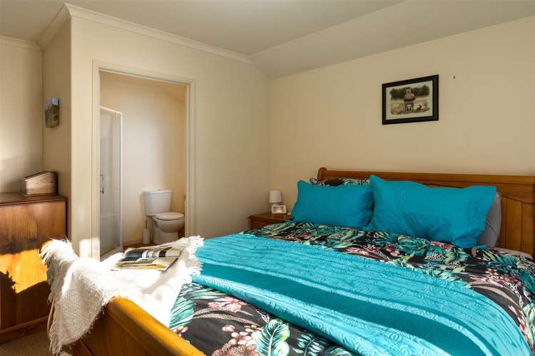 19a Hathaway Street Spring Creek_13