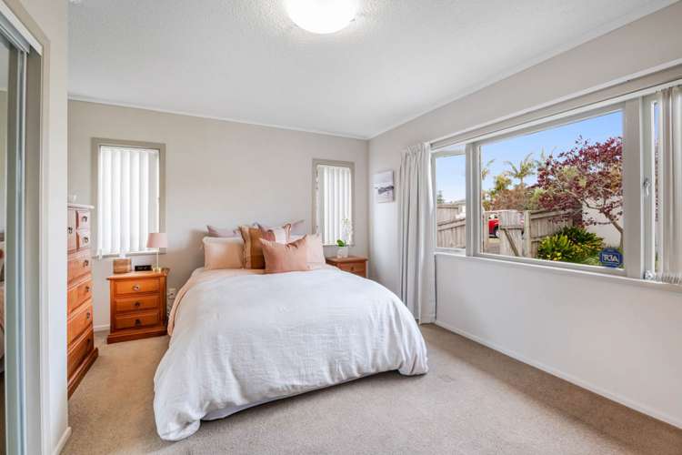 67 Sunrise Avenue Murrays Bay_7
