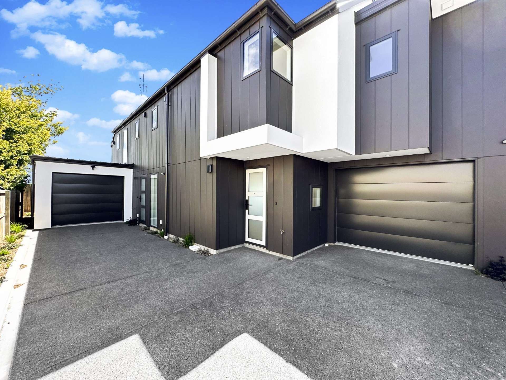 4/5 Clarence Street South Addington_0