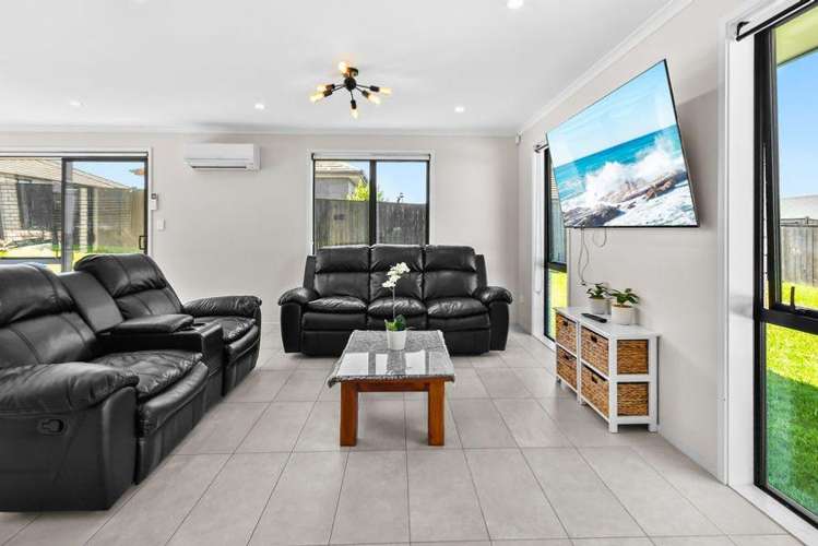 10 Peacock Place_5