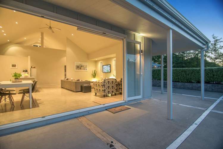 111 Green Road Dairy Flat_11