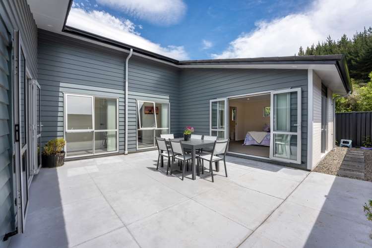 25 Somerby Mews Silverstream_11