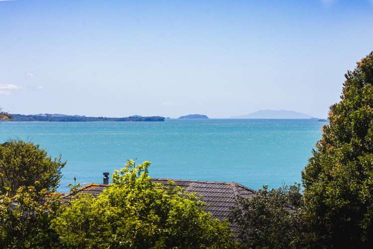 7 Pounamu Place Cockle Bay_1
