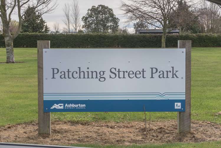 1/8 Patching Street Hampstead_19