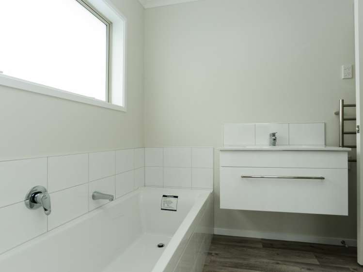 703a Oak Road Akina_10