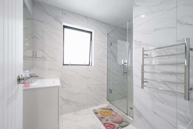 5E Beach Road Te Atatu Peninsula_8