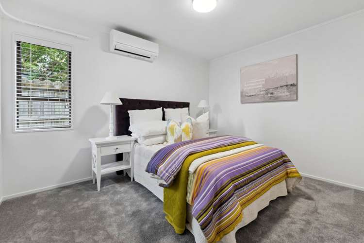 17 Ayrshire Place Somerville_17