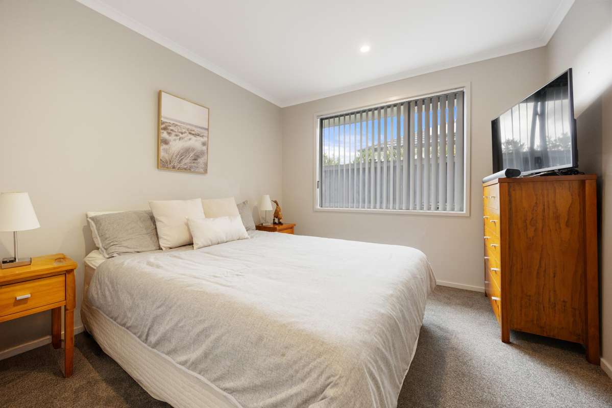20 Sir Lincoln Drive_3