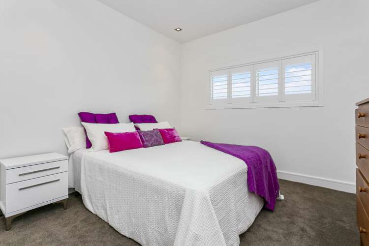 7/258 Hurstmere Road Takapuna_9