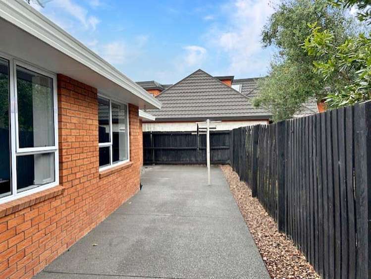 12A Melford Close 11353_11