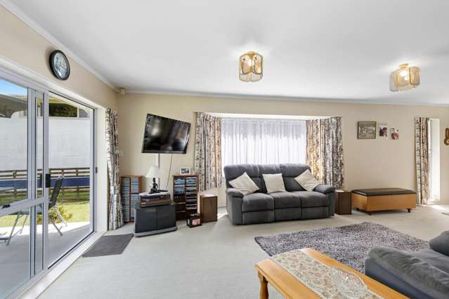 2/350 Stokes Valley Road Stokes Valley_4