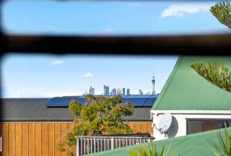 34 Spinnaker Drive Te Atatu Peninsula_45