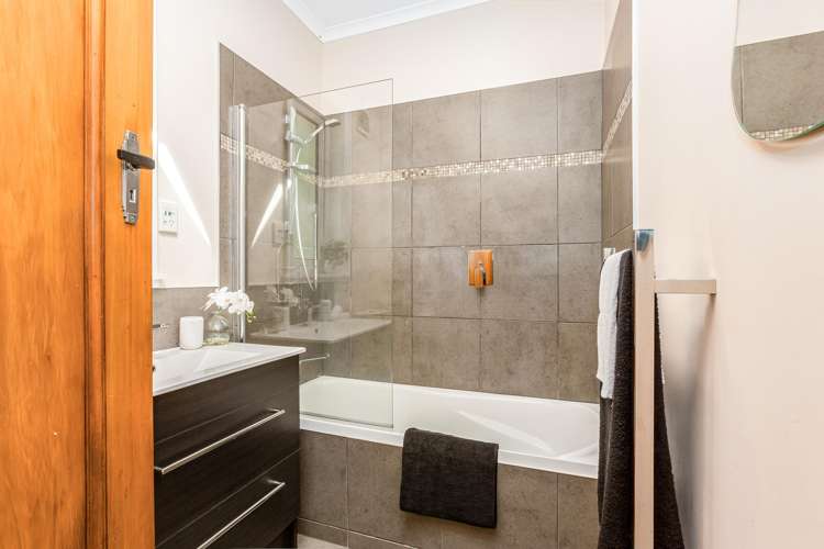 112 Eden Street Island Bay_14