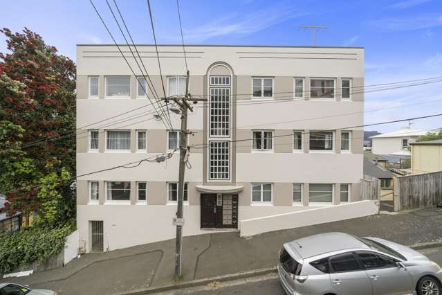 ART DECO AFFORDABLE CITY LIVING | BEO $475,000