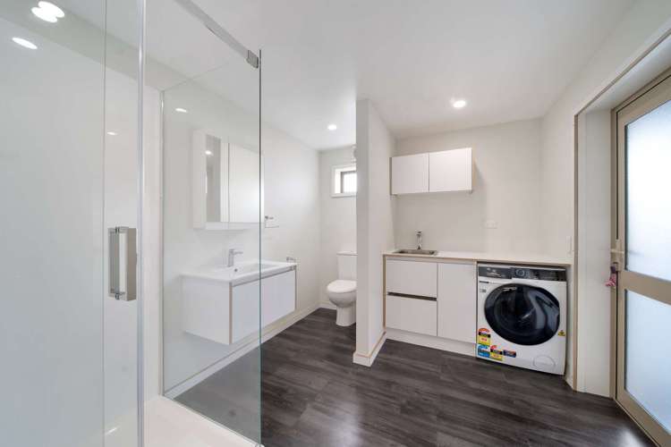 7 Totara Street Kaka Point_15