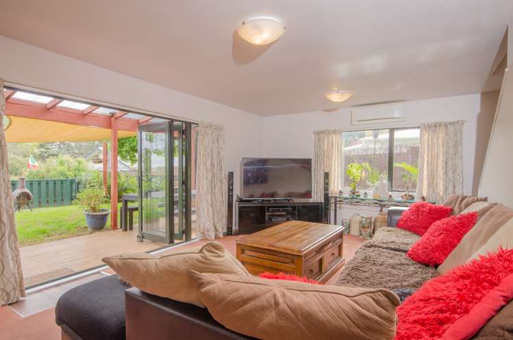 51a Chorley Avenue Massey_6