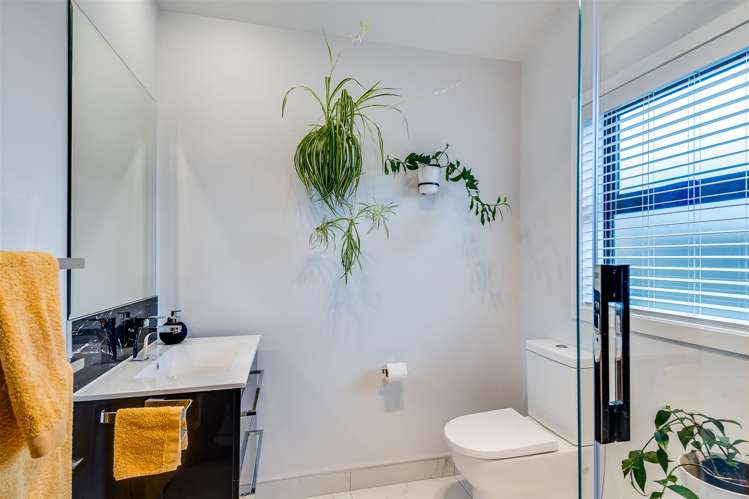 14 Aspiring Drive Poraiti_14