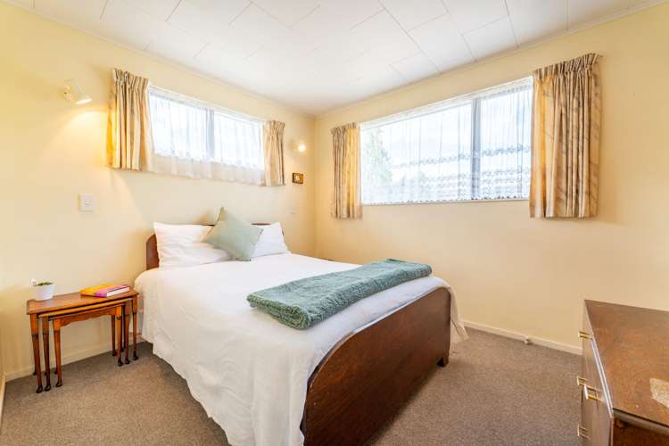 2/2 Stirling Place Timaru_7