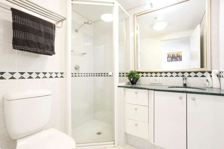 1504/8 Albert Street Auckland Central_13