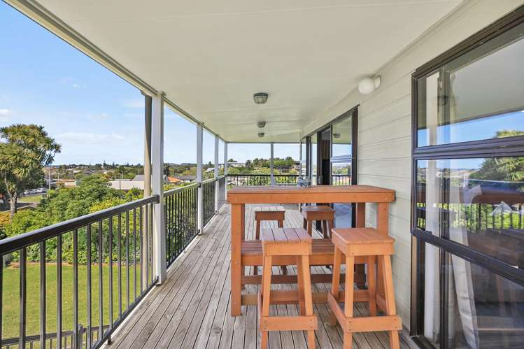 2 Mayor View Terrace Waihi Beach_15