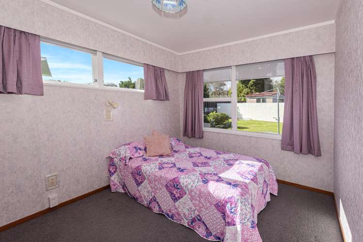 27 Carlton Crescent Kamo_11