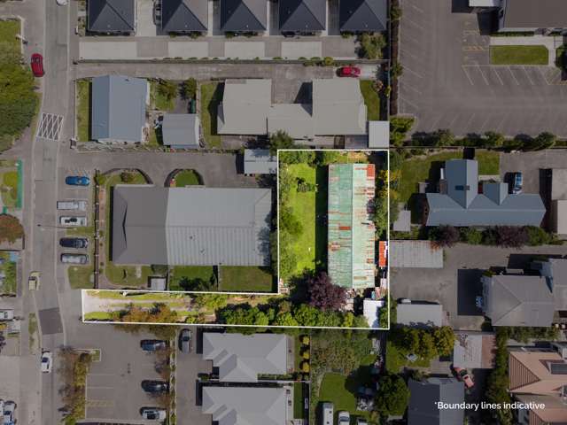 CARAVAN CALLING-THIS ONE MUST GO-893m² of MRZ