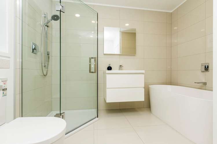 54 Braemar Road Castor Bay_19