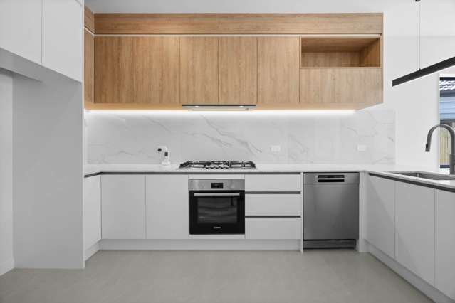 26 Furlough Road Opaheke_3