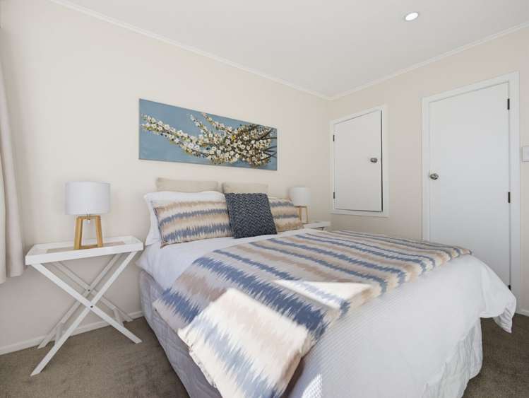 6 joanna place Deanwell_17