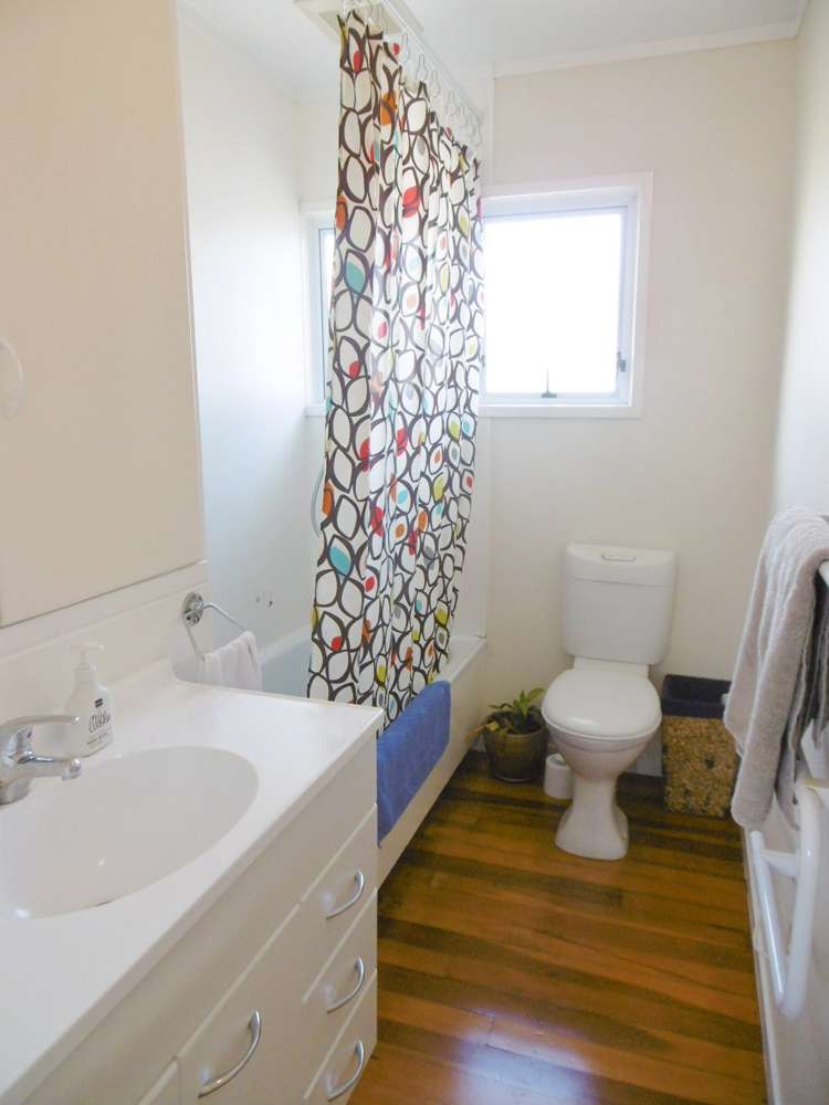 2/16 Tennyson Avenue Takapuna_4