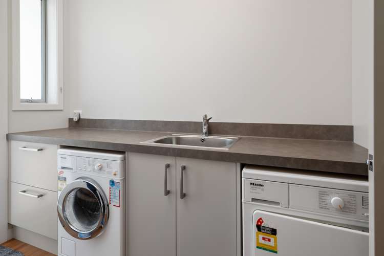 7 Covent Gardens Springlands_12