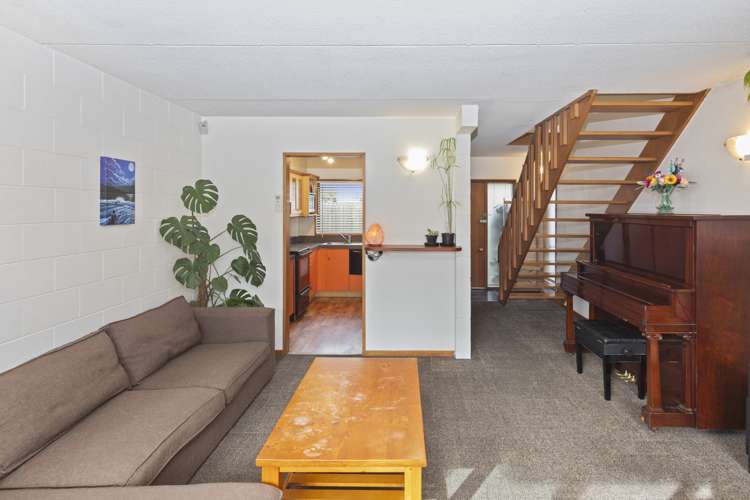 2/135 Stanmore Road Linwood_5