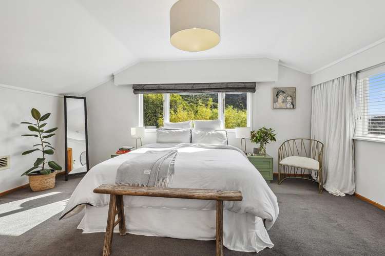 21 Waikare Street Karori_17