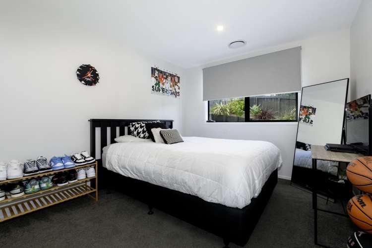 3 Gyle Place Pyes Pa_24