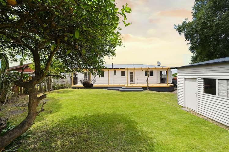 13 Minifie Avenue Melville_20