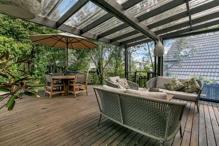 2/1 Tern Place Unsworth Heights_17