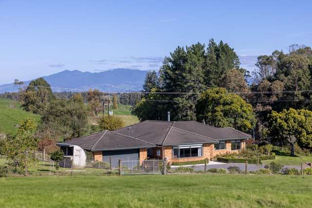 24 Rowe Road Whatawhata_1